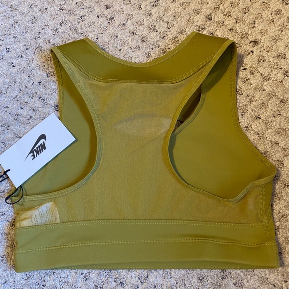 Nike sports bra - Picture 3 of 5